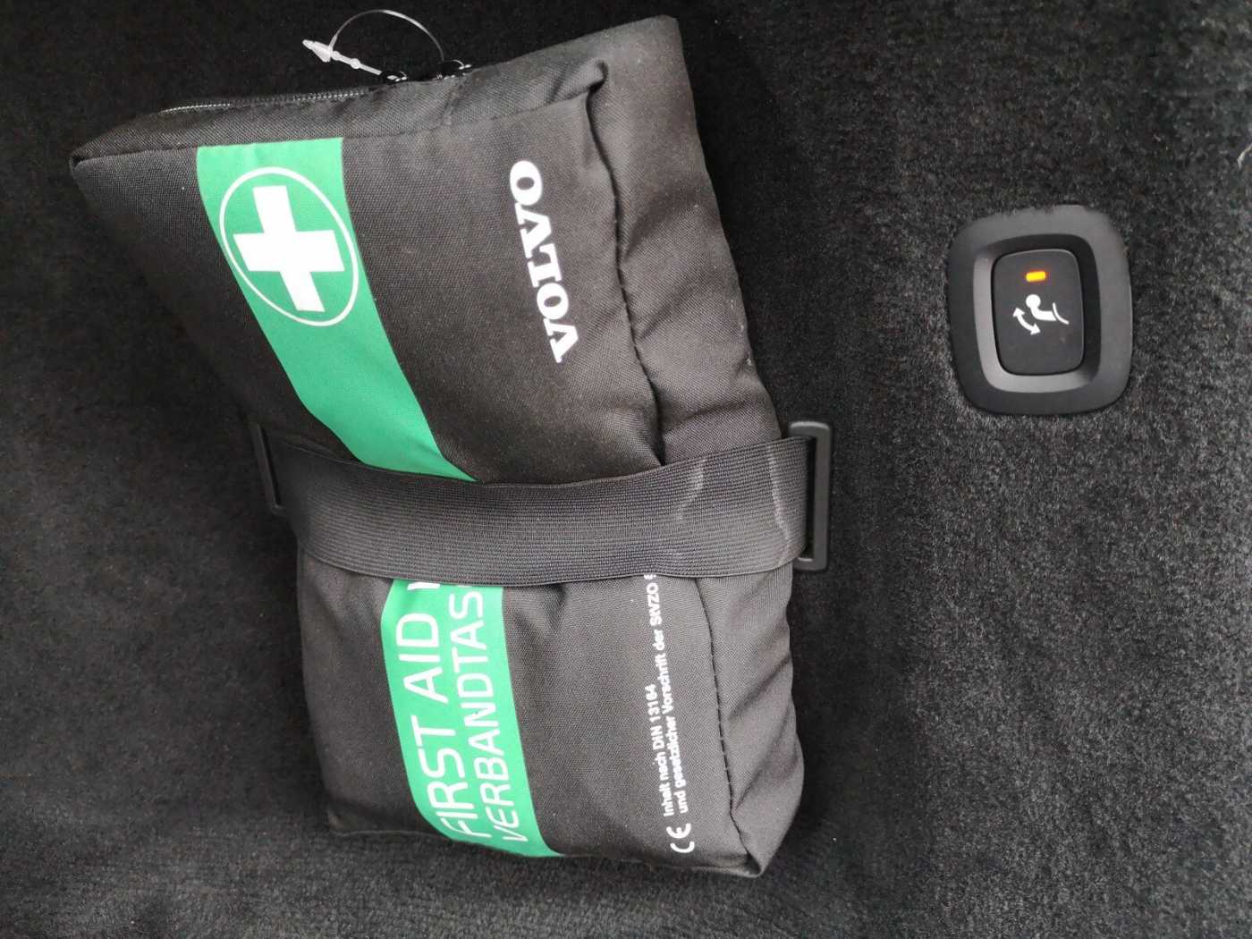 Volvo  Recharge T8 AWD Automatik
