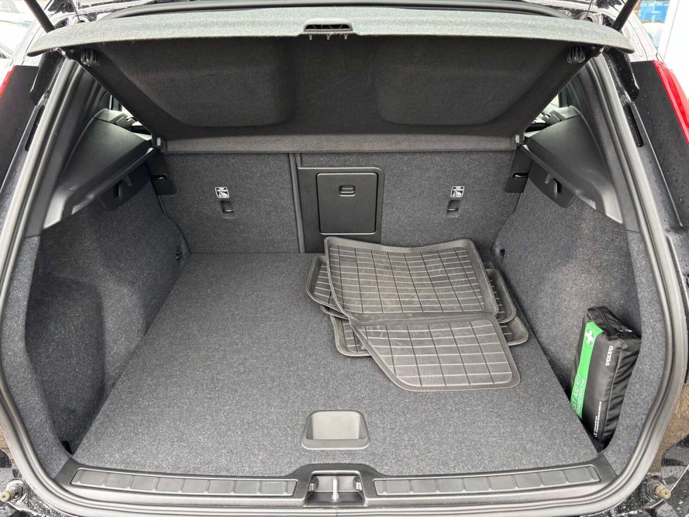Volvo  Recharge Single Core Wärmepumpe|LED|WINTER|