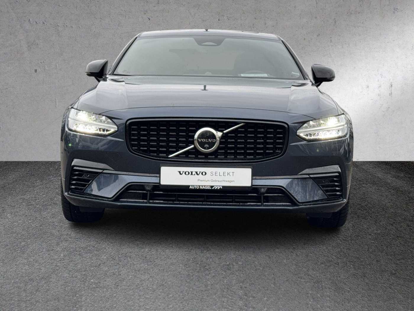 Volvo  Recharge T8 AWD Ultimate Dark SD|B&W|LUFT|