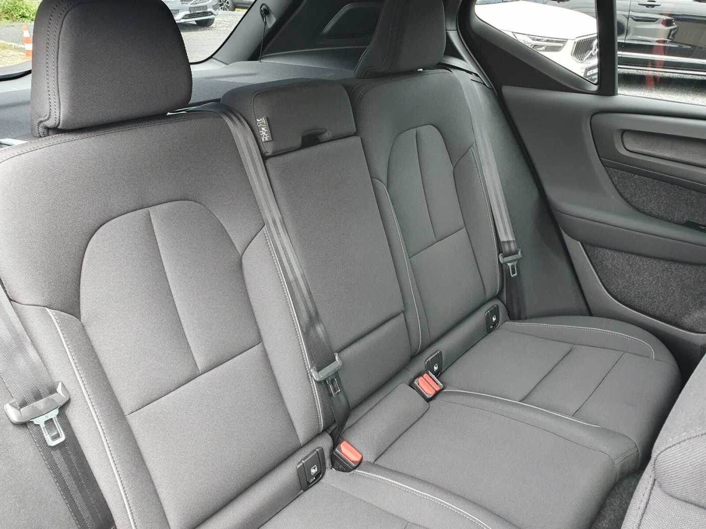 Volvo  Single Extended Range Plus Black Edition