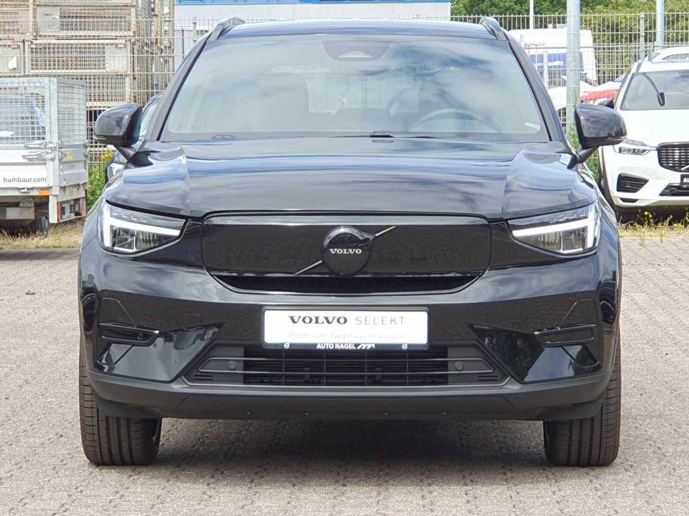 Volvo  Single Extended Range Plus Black Edition