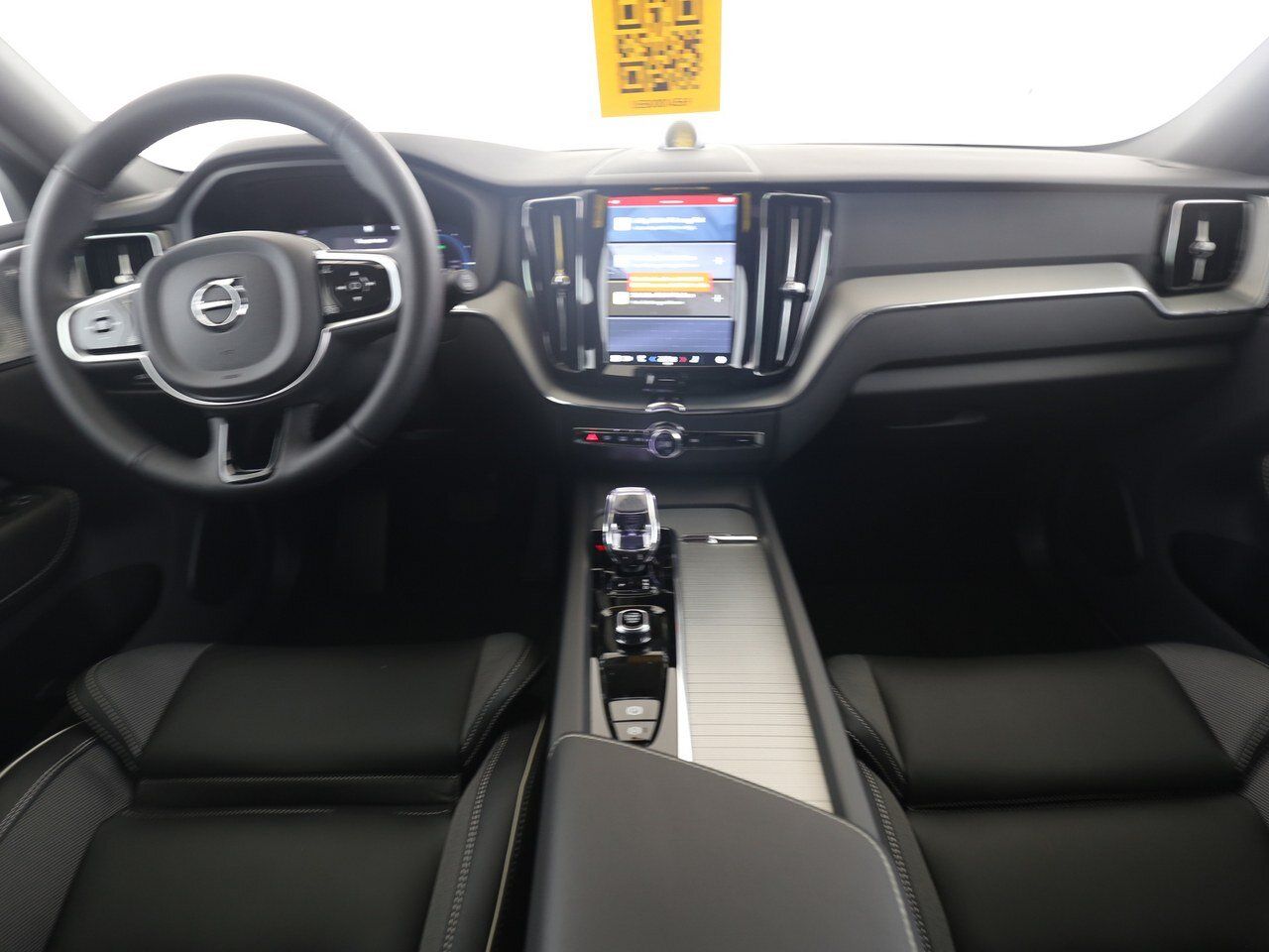 Volvo  T6 AWD Plus Black Edition B&W|LUFT|AHK|