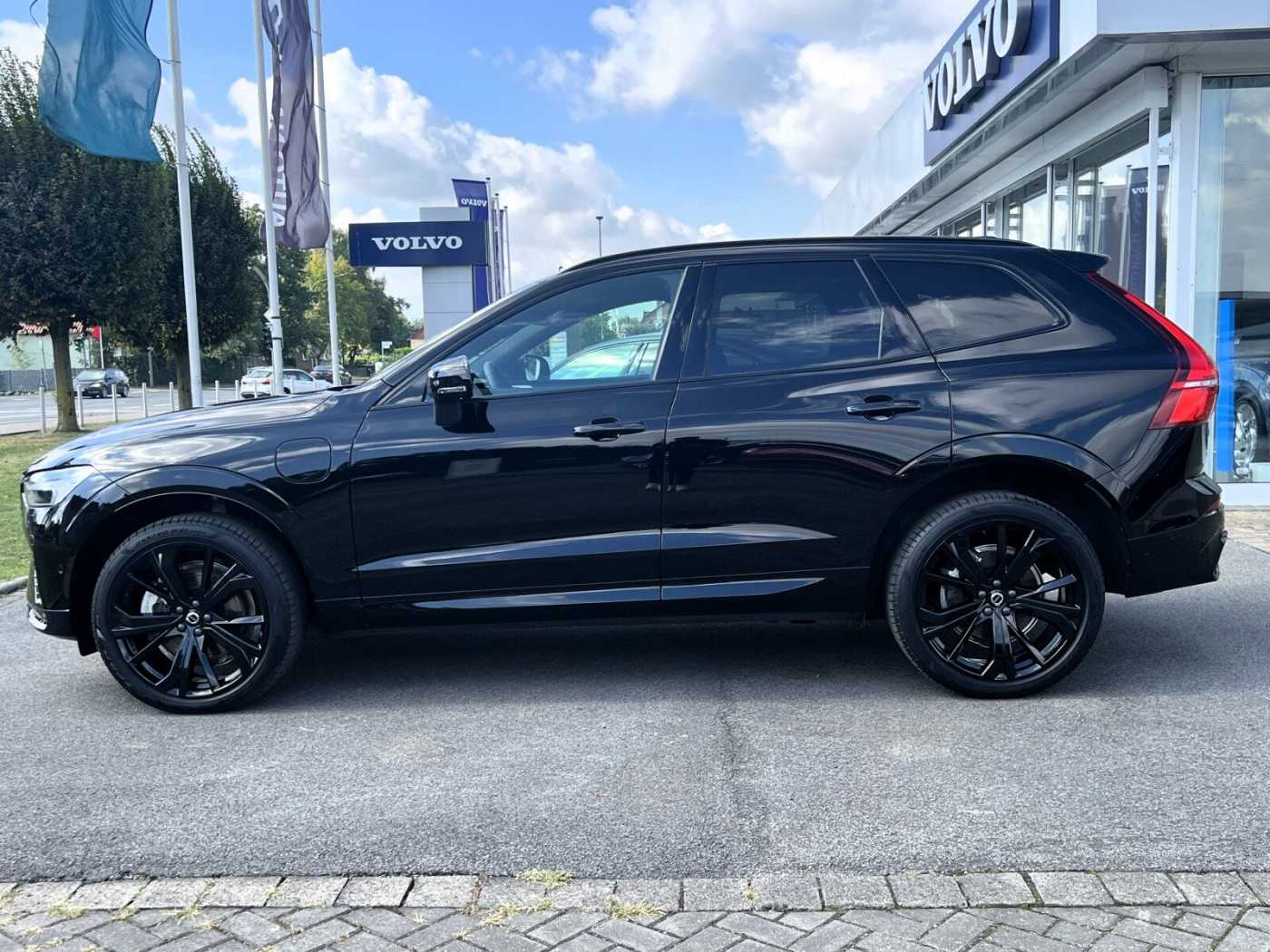Volvo  T8 Ultra Black Edition LUFT|AHK|B&W|