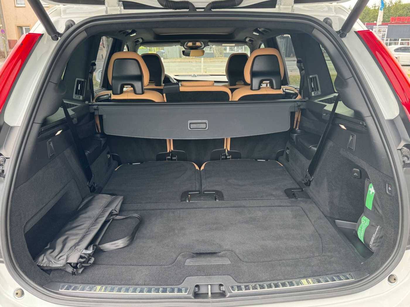 Volvo  T8 Ultimate Bright MASSAGE|PANO|AHK|360CAM