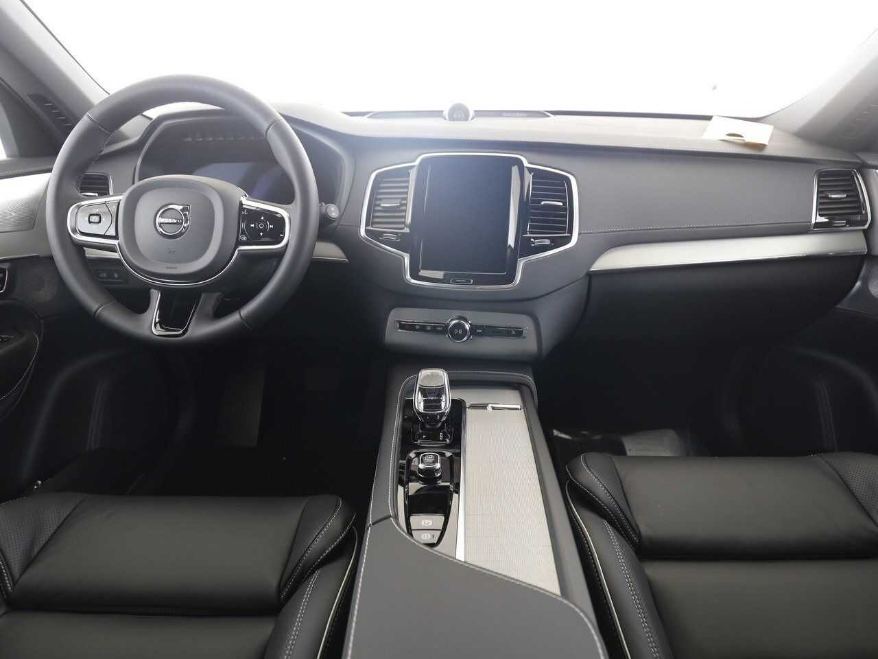 Volvo  T8 Plus Bright LUFT|AHK|B&W|PANO|22'|