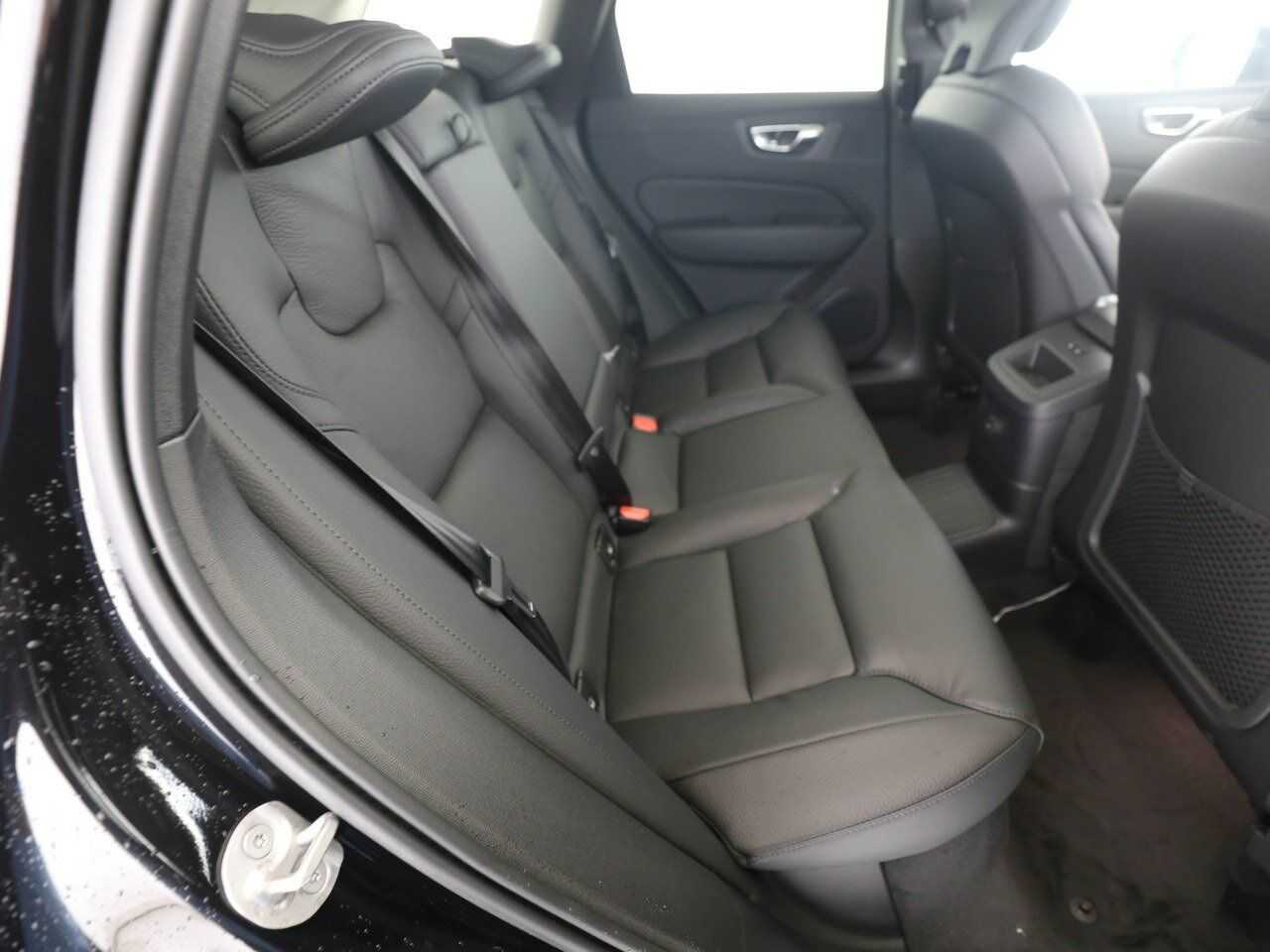 Volvo  T6 Plus Dark SHD/Keyless-Start/Standheizung