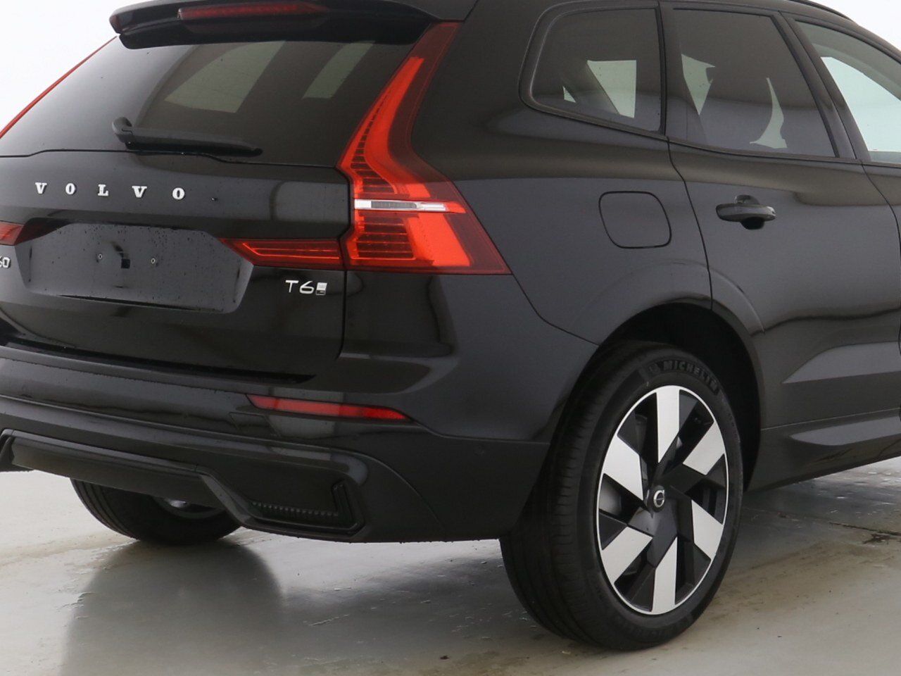 Volvo  T6 Plus Dark SHD/Keyless-Start/Standheizung