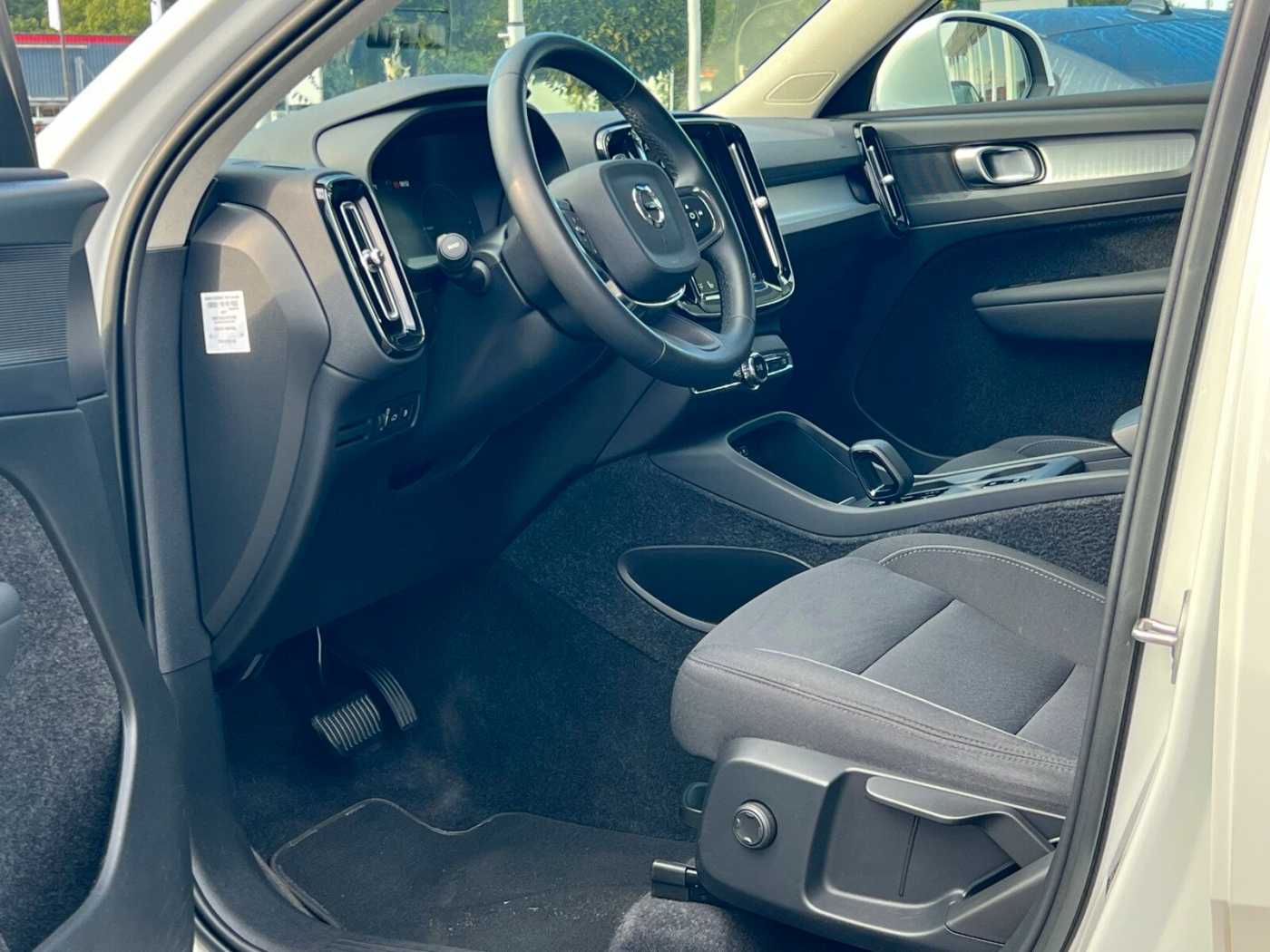 Volvo  T4 Twin Engine Inscription Plug-In Navi/LED