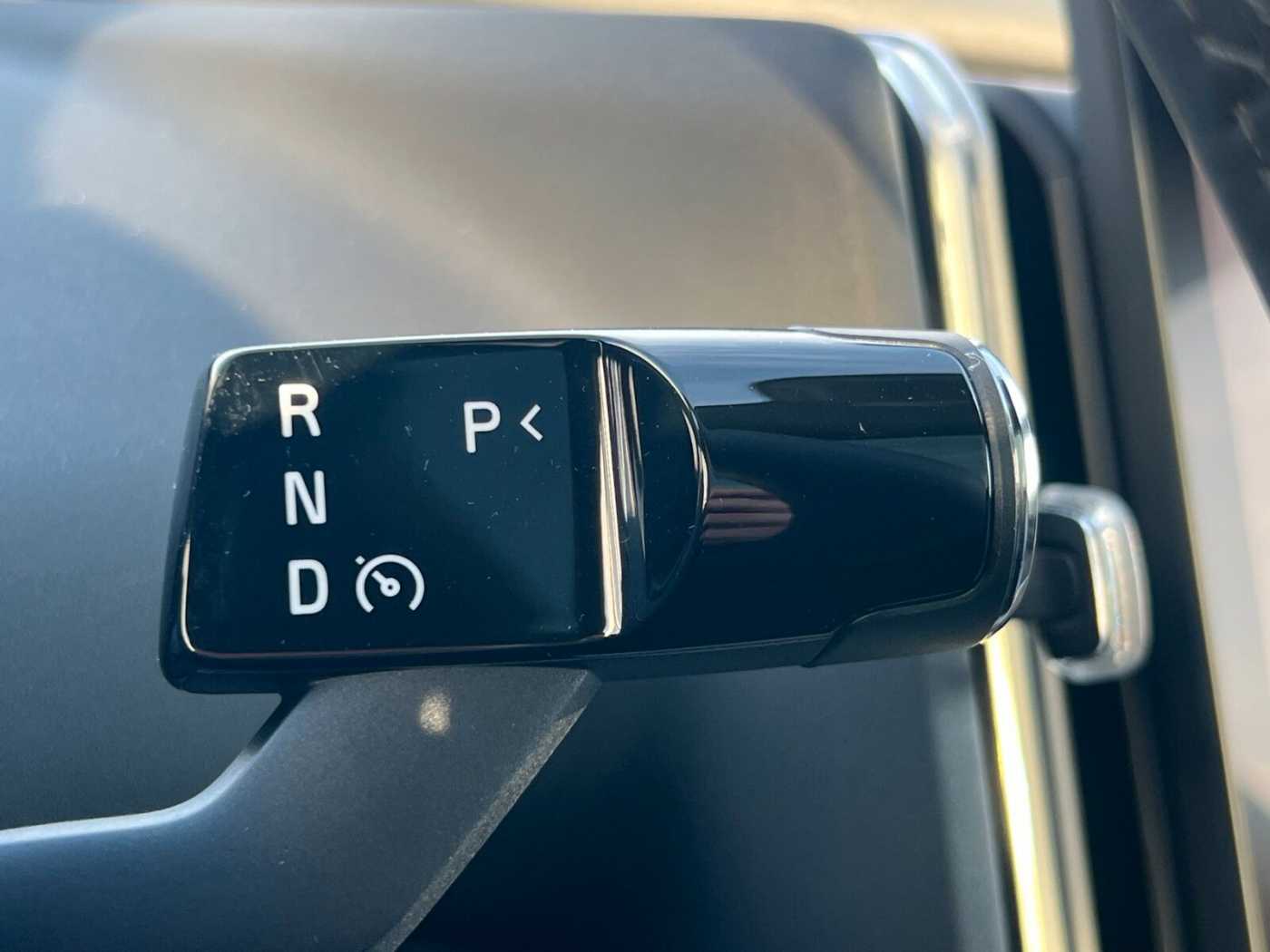 Volvo  Extended Range Ultra PANO|