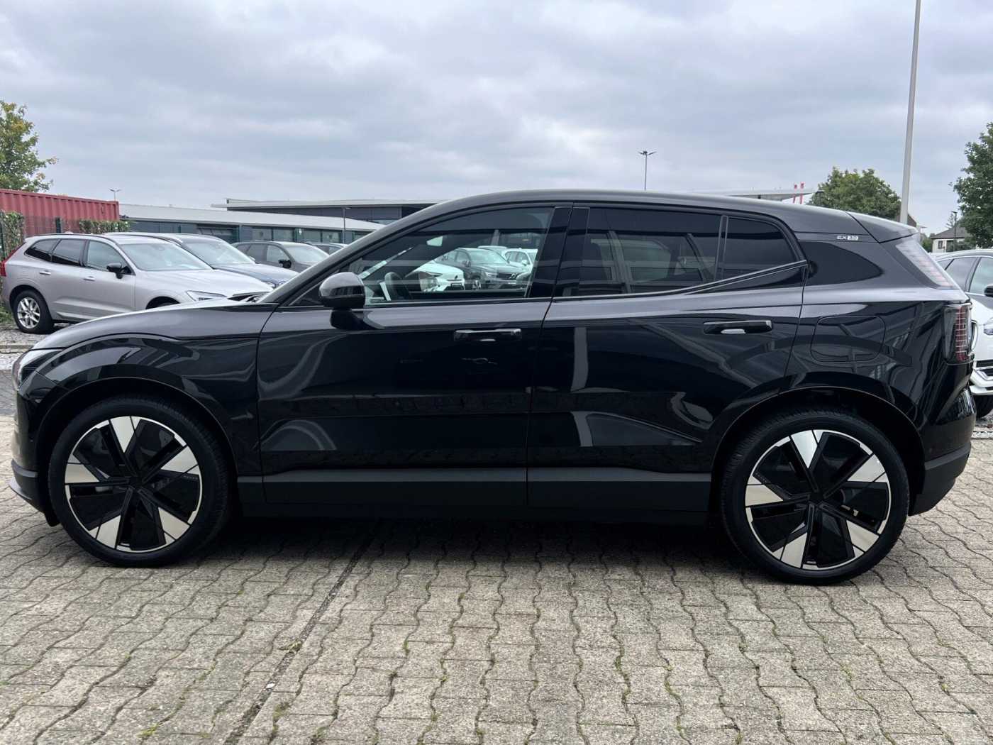 Volvo  Extended Range Ultra PANO|