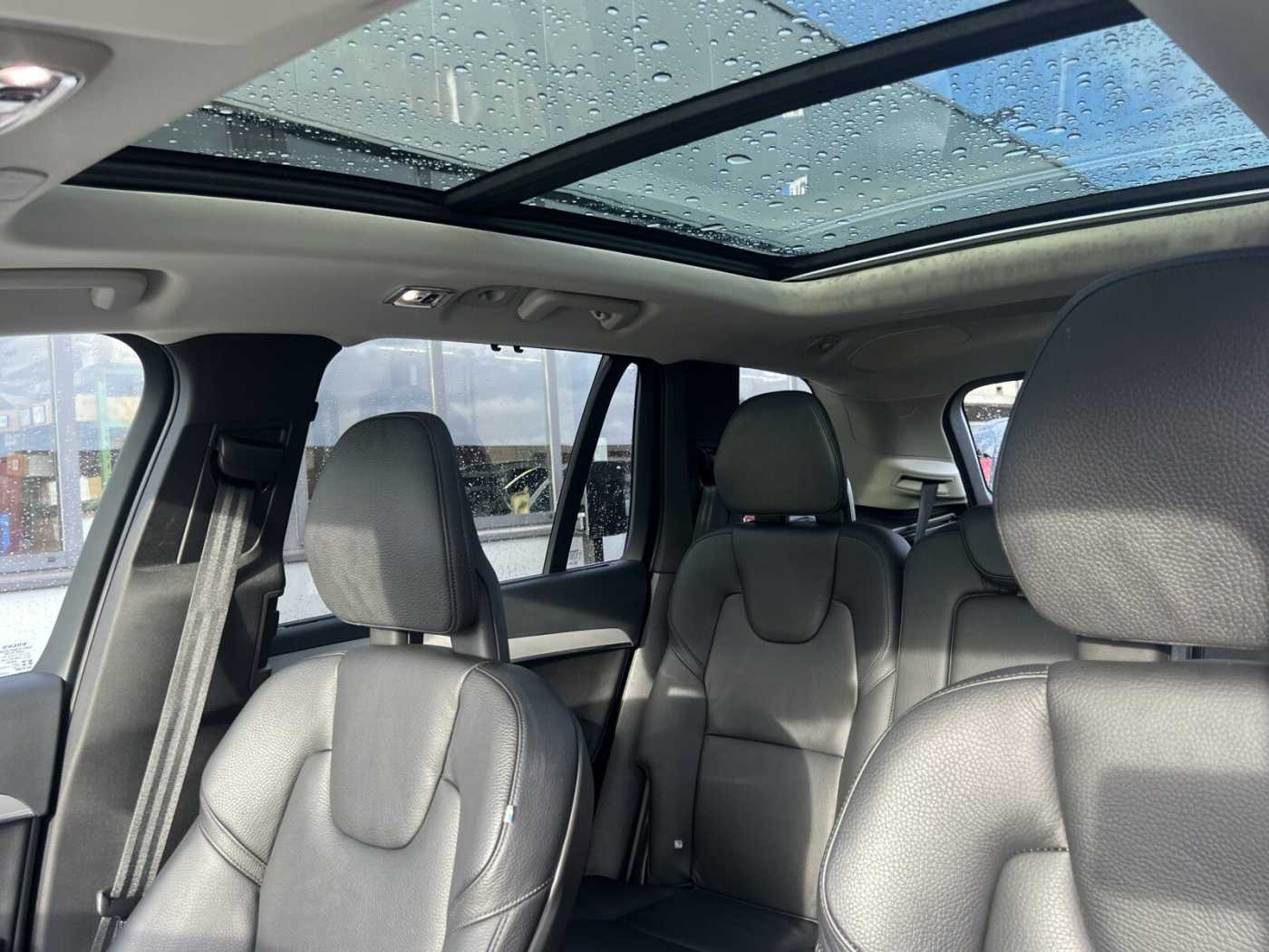 Volvo T8 AWD Inscription Expr. AHK|PANO|FLED|el. S