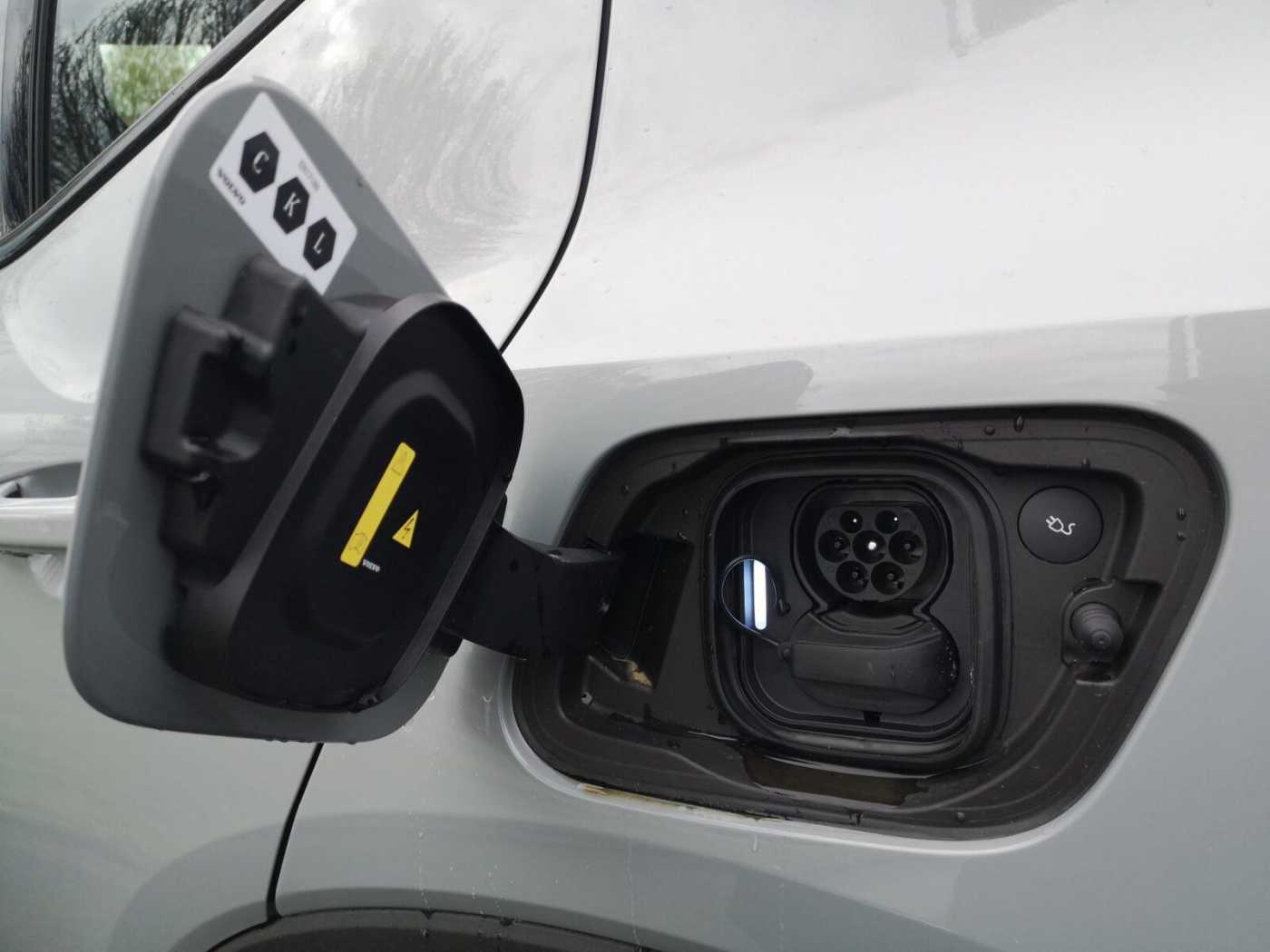 Volvo  Recharge Single Plus | WINTER PAKET | MET |