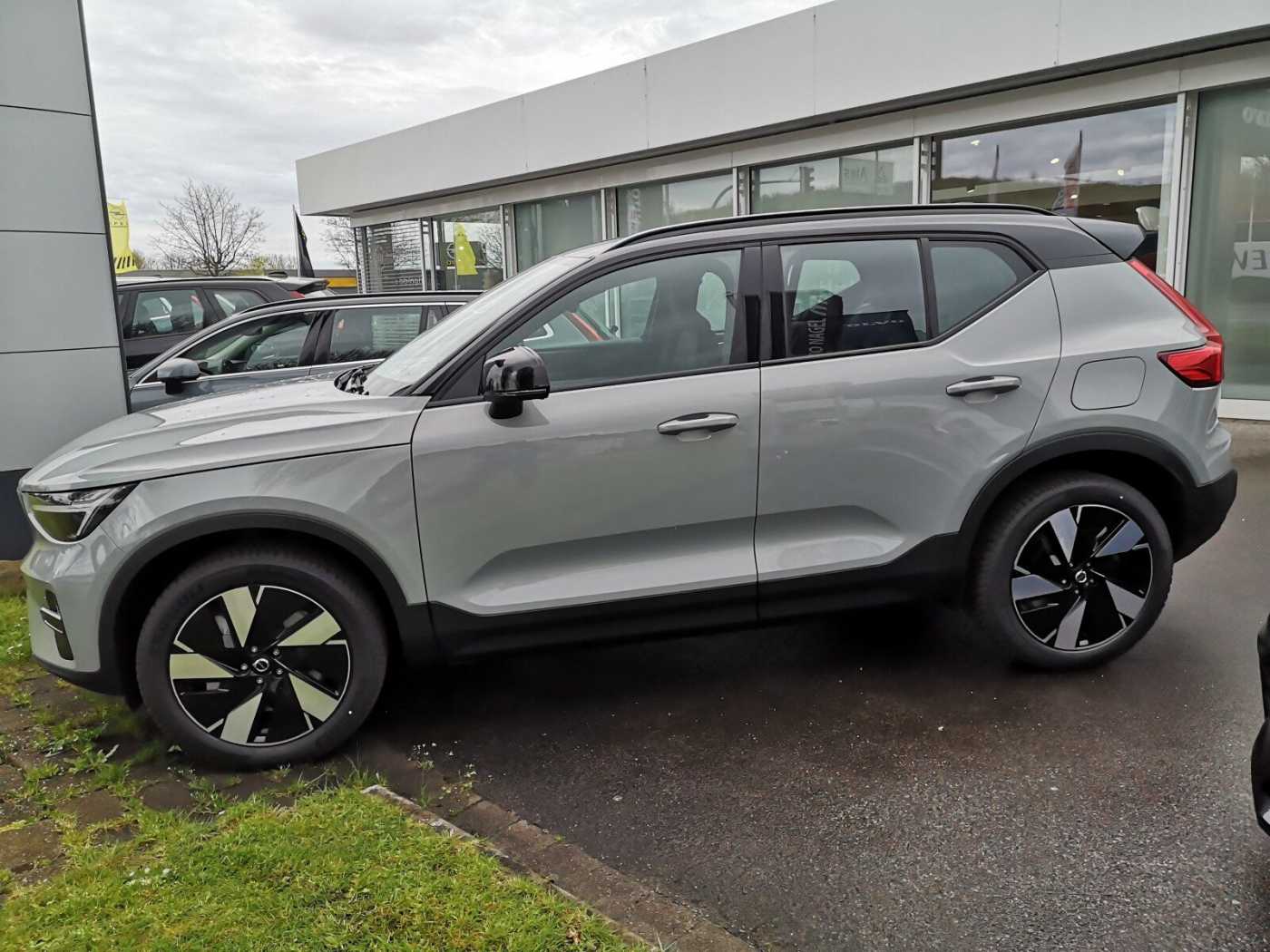 Volvo  Recharge Single Plus | WINTER PAKET | MET |