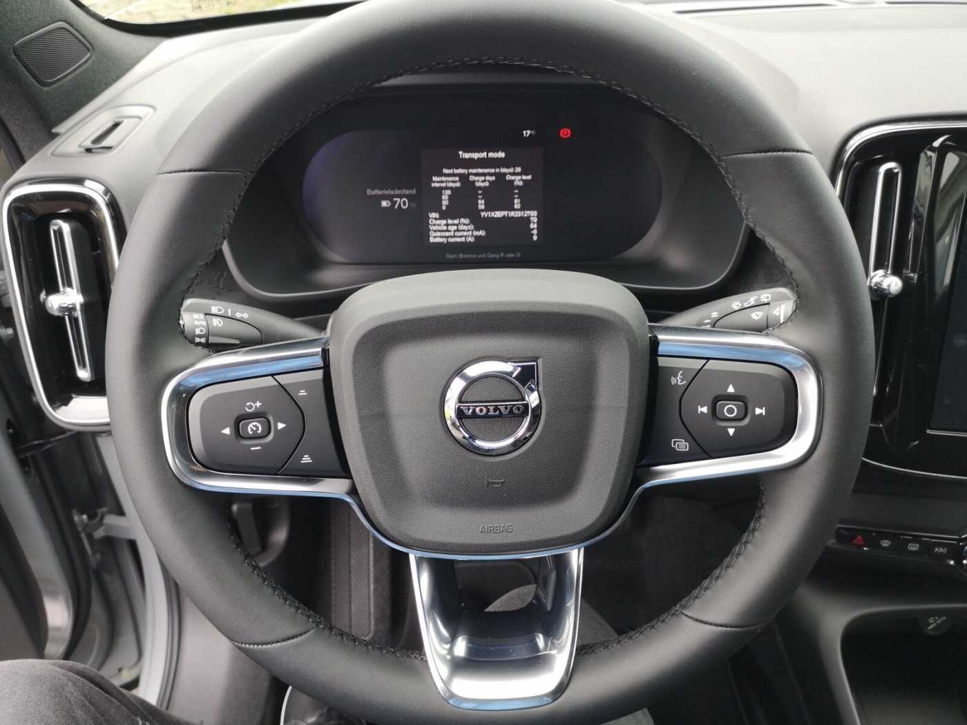 Volvo  Recharge Single Plus | WINTER PAKET | MET |