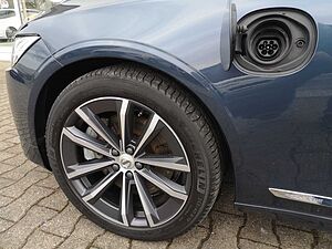 Volvo  Recharge T8 AWD Automatik