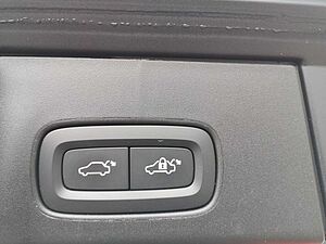 Volvo  Recharge T8 AWD Automatik