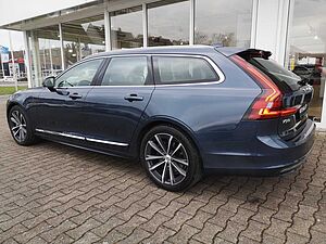 Volvo  Recharge T8 AWD Automatik
