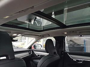 Volvo  Recharge T8 AWD Automatik