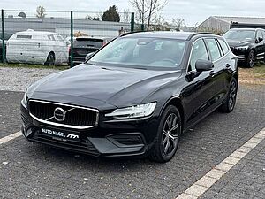 Volvo  B4 Autom. Core FAHRER ASSIST|AHK|LED|WINTER|