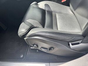 Volvo  T8 AWD R-Design Expression AHK|LUFT|PANO|