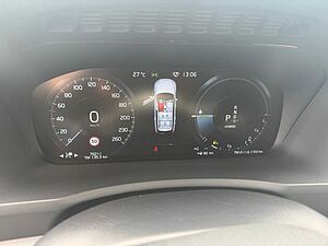 Volvo  T8 AWD R-Design Expression AHK|LUFT|PANO|