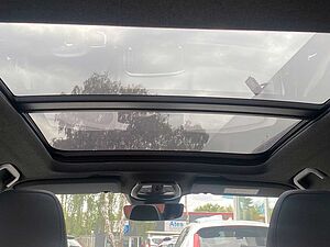 Volvo  B4 Ultra Dark PIXEL-LED|SRA|19'|Ass. -Paket
