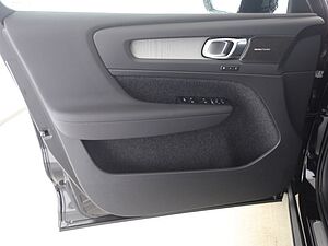 Volvo  B3 Plus Dark AHK | PANO | KLIMA | AUTOMATIK
