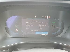Volvo  Single Extended Range Plus Black Edition