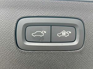 Volvo  T8 Ultra Bright | LUFT|PANO|MASSAGE