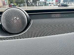 Volvo  T8 Ultra Bright | LUFT|PANO|MASSAGE