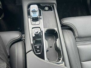 Volvo  T8 Ultra Bright | LUFT|PANO|MASSAGE
