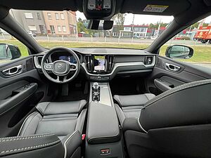 Volvo  T6 Plus Black Edition LUFT|HEADUP|HK|PILOT|
