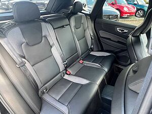 Volvo  T8 Ultra Black Edition LUFT|AHK|B&W|