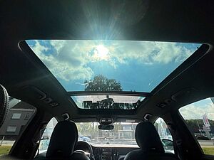 Volvo  T8 Ultra Black Edition LUFT|AHK|B&W|