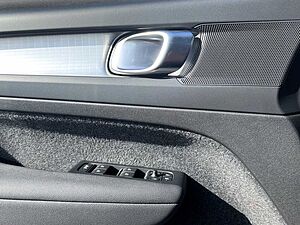 Volvo  T4 Core