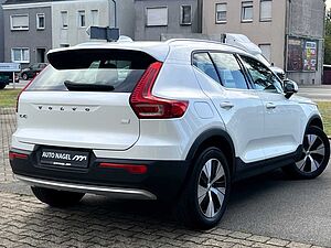 Volvo  T4 Twin Engine Inscription Plug-In Navi/LED