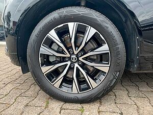 Volvo  B4 Autom. Core Keyless-Start/Klima/LED/BC