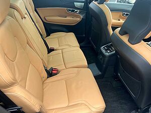 Volvo  T8 Ultra Dark 22'|LUFT|B&W|360CAM|MASSAGE|