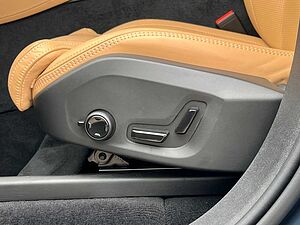 Volvo  T8 Ultra Dark 22'|LUFT|B&W|360CAM|MASSAGE|