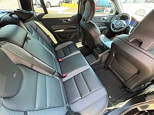 Volvo  Recharge T6 Plus Dark /Sitzhzg. /Google/LED//