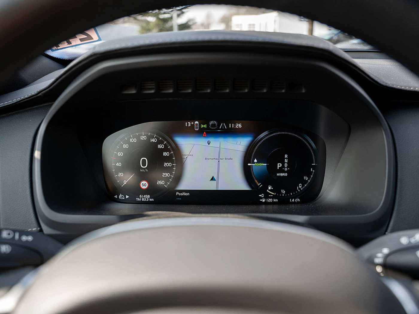 Volvo  Recharge T8 AWD R-Design Edition