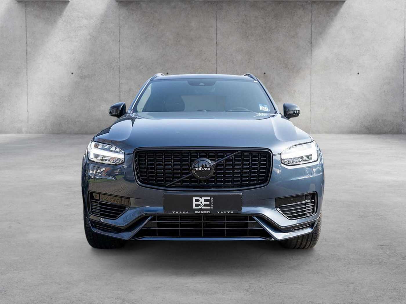 Volvo  Recharge T8 AWD R-Design Edition
