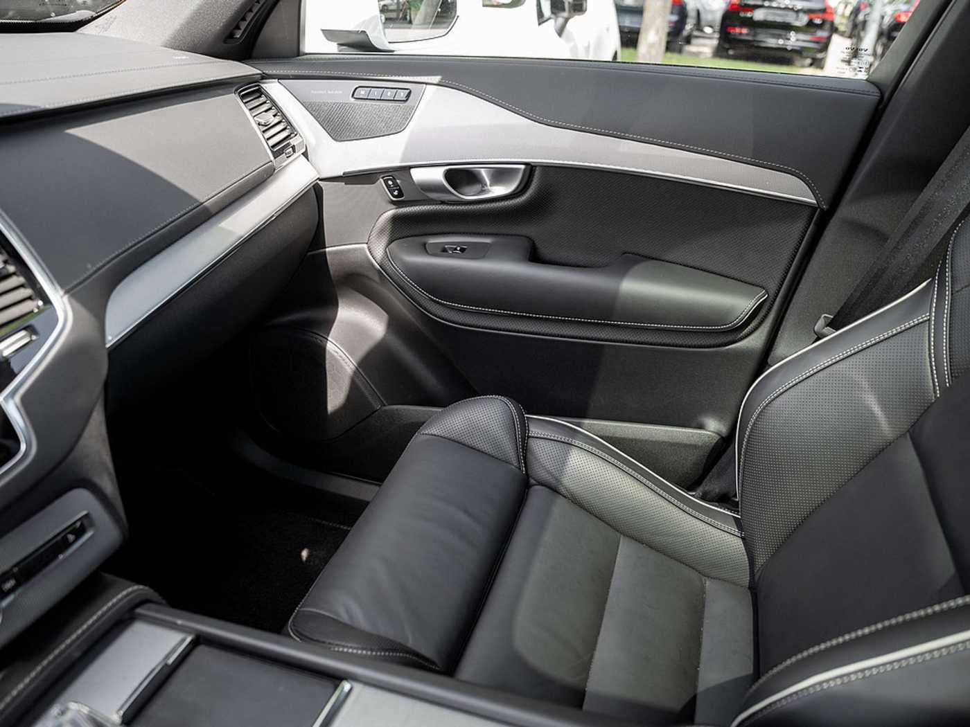 Volvo  T8 Bright Plug-In Hybrid 360° H/K PANO