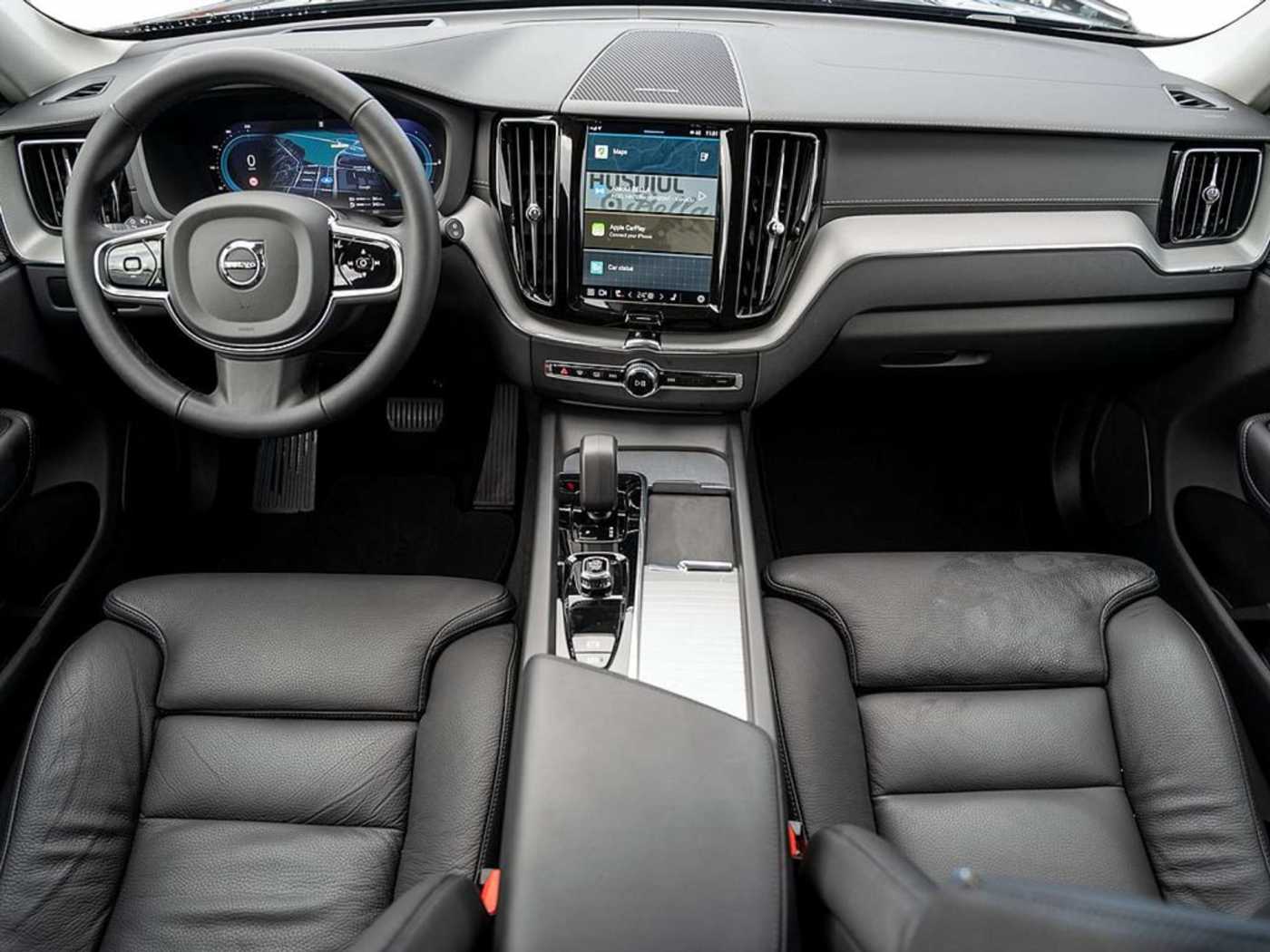 Volvo  T8 Ultra Dark Recharge ACC PANO 360° HUD
