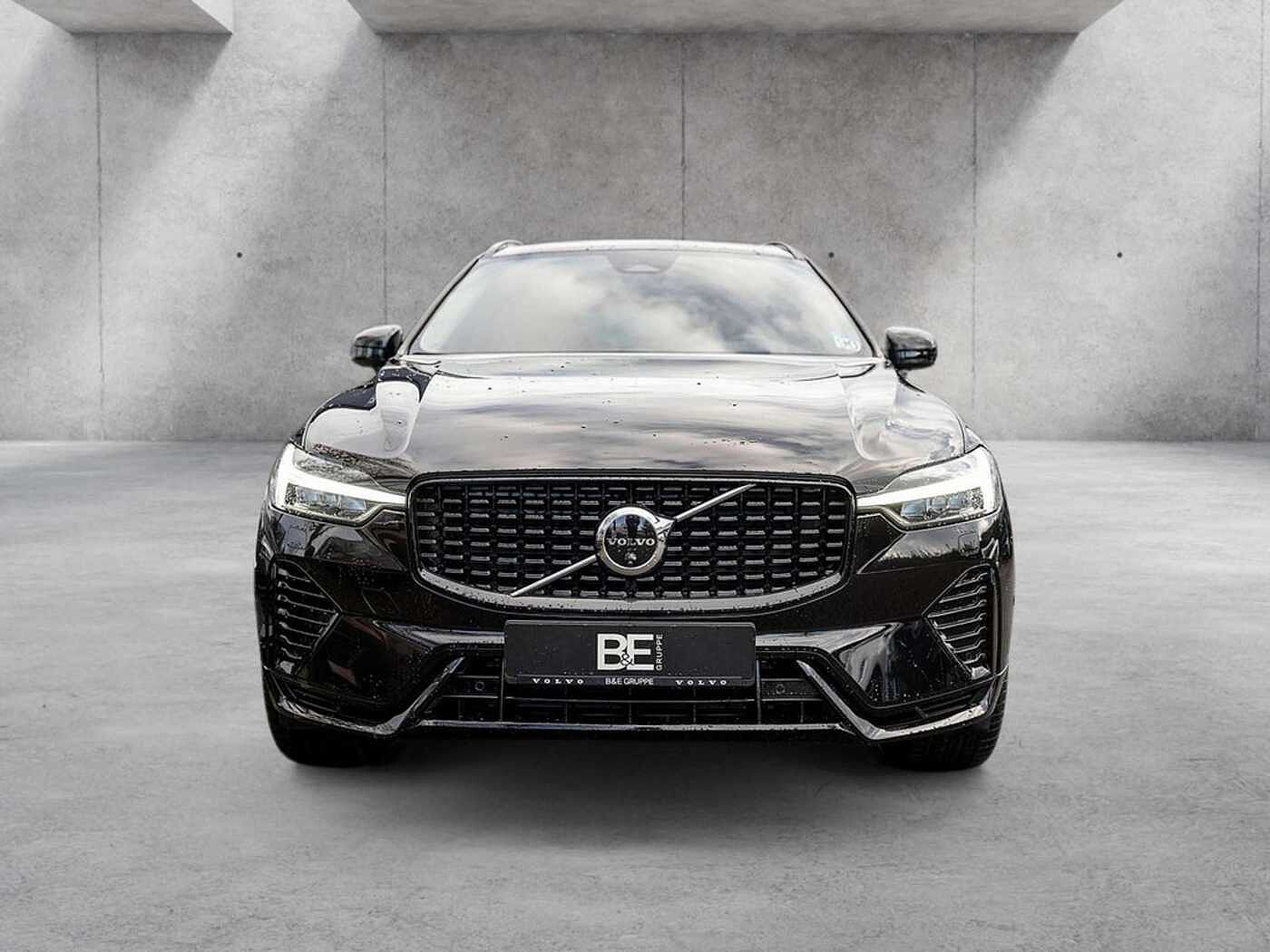 Volvo  T8 Ultra Dark Recharge ACC PANO 360° HUD