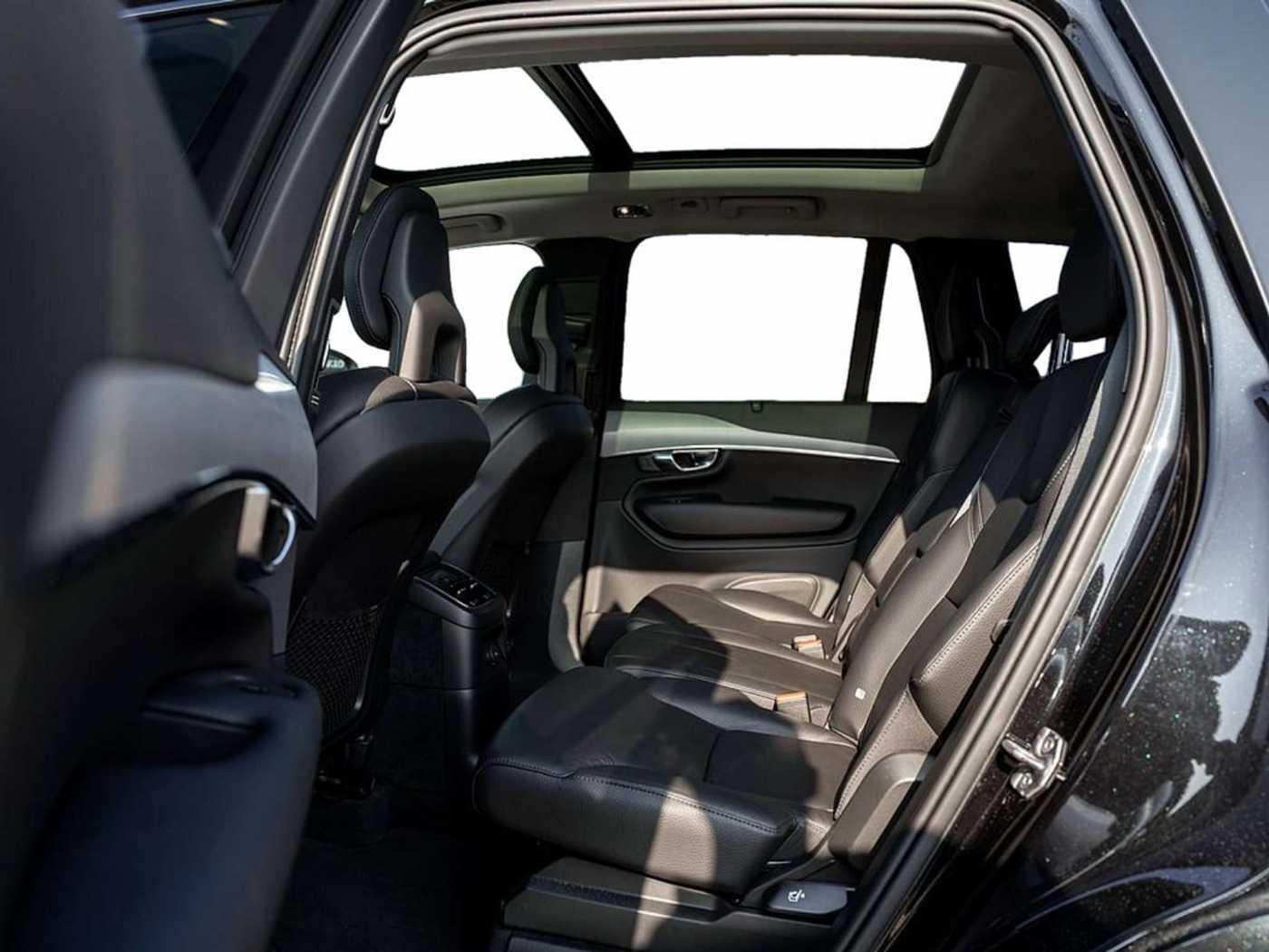 Volvo  T8 Inscription Expression Recharge AWD 2