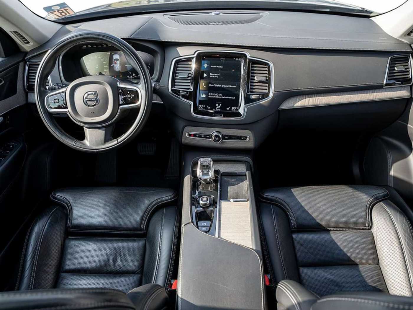 Volvo  T8 Plus Dark Plug-In Hybrid HGSD AHK