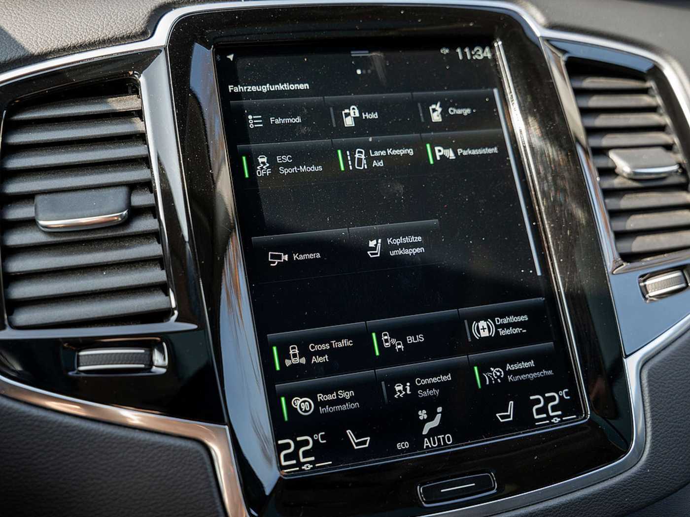Volvo  T8 Plus Dark Plug-In Hybrid HGSD AHK