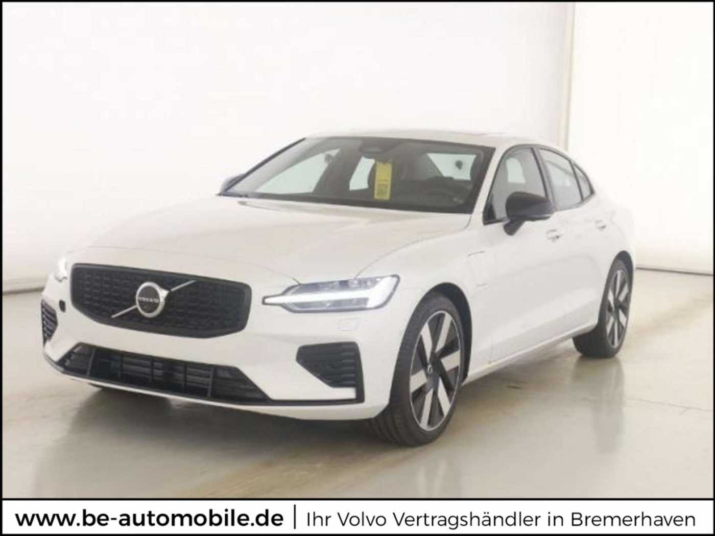 Volvo  T8 Ultimate Dark HUD H/K PANO 360°