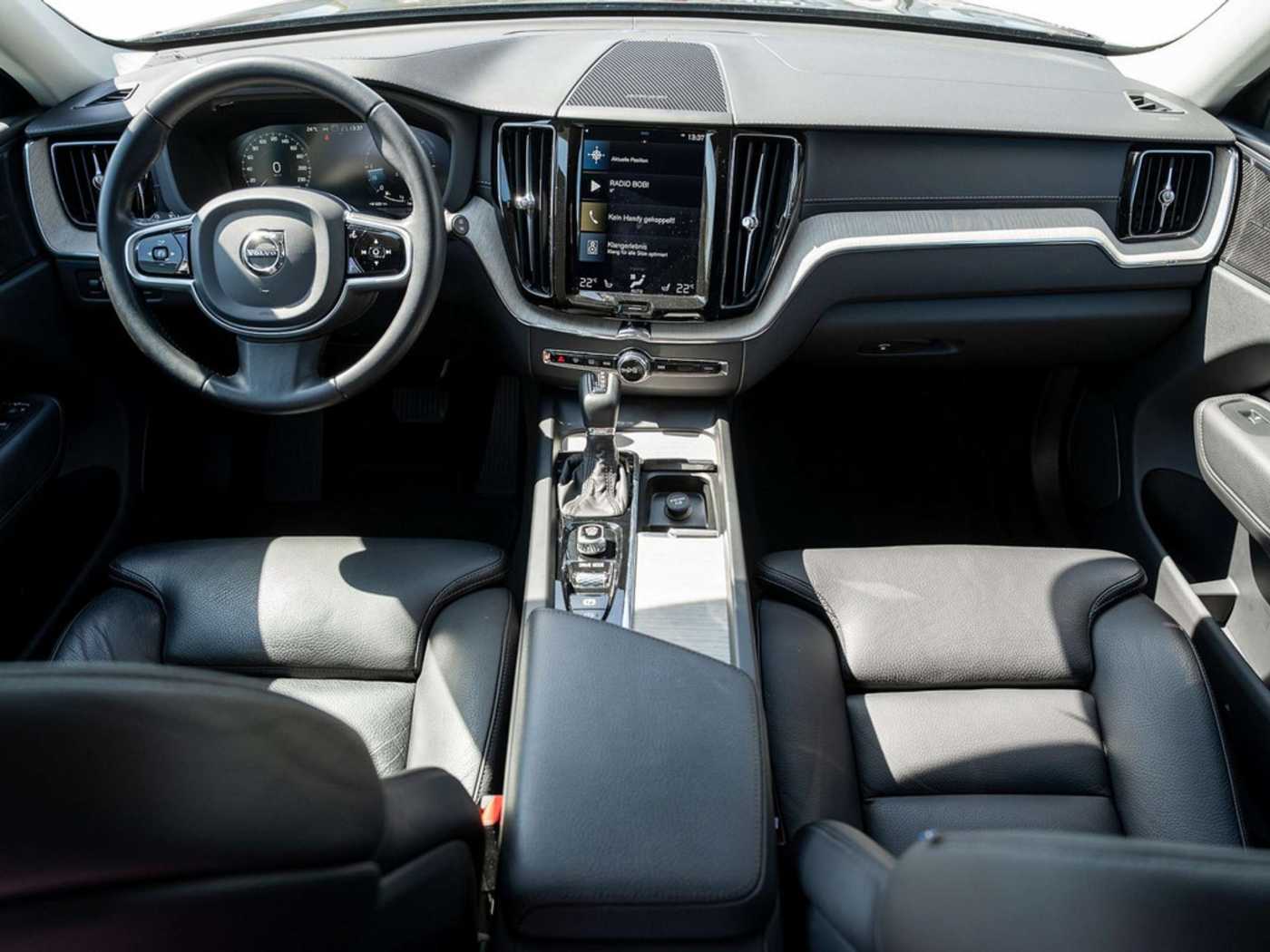 Volvo  D4 FWD Inscription H/K KAMERA NAVI AHK